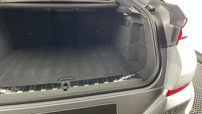 BMW X6 xDrive30d MHT M Sport 5dr Step Auto [Tech/Pro Pk] Diesel Estate - Image 39